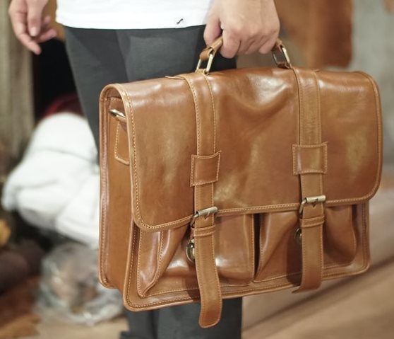 Read more about the article Why Stylish Laptop Bags are so Reliable